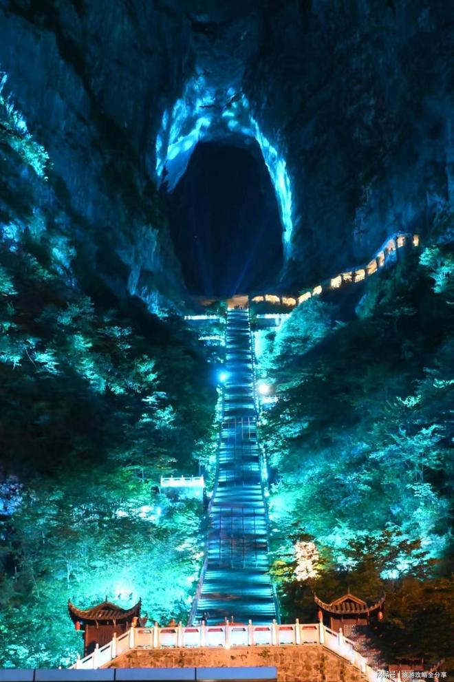 4晚｜10人小团VIP免排队爬山观猴j9九游会登录毕业旅行·张家界5天(图3)